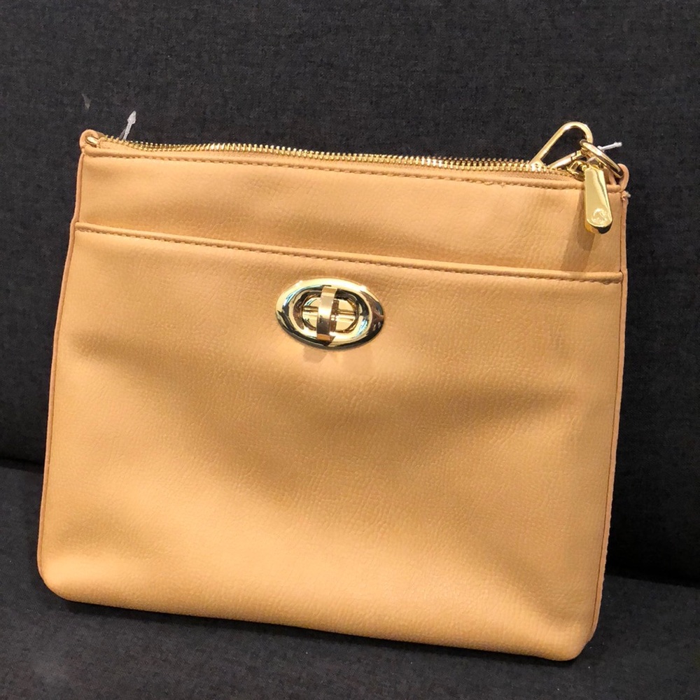 Light tan crossbody purse